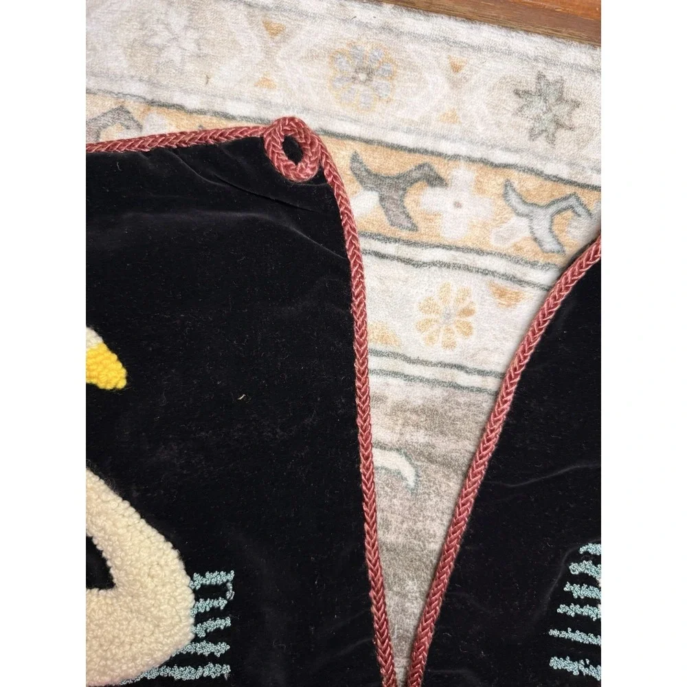 Vintage Velvet Swans & Lotus Punch‎ Embroidery Pillow Covers  17